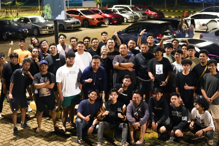 SOTR Komunitas Mobil Run Tipis” Di Wilayah Kota Bogor