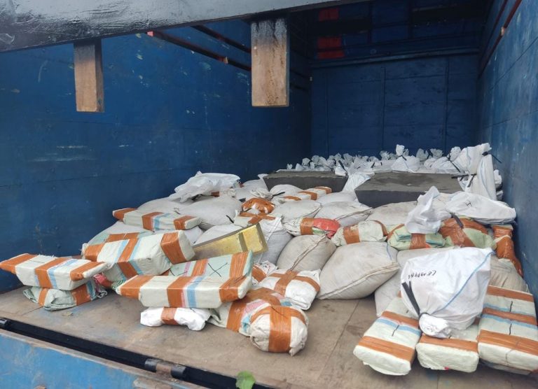 Pemilik 4 Ton Timah Diamankan di Pelabuhan Tanjung Kalian