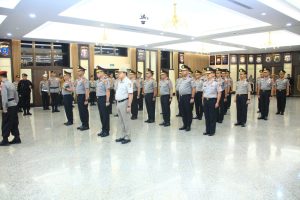 Upacara kenaikan pangkat 31 perwira tinggi