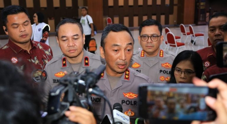 Kaporli Mutasi Ratusan Pamen Dan Pati, Irjen Syahardiantono Jadi Kabaintelkam 