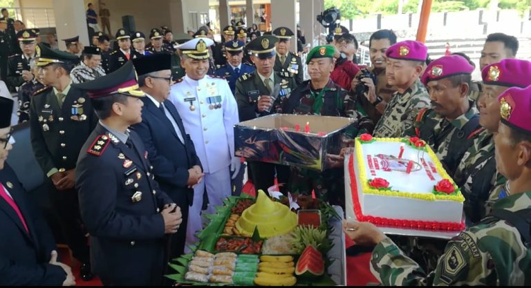 Puslatpurmar 6 Antralina Beri Kejutan Di Hari Bhayangkara ke-78, Untuk Kapolres Sukabumi
