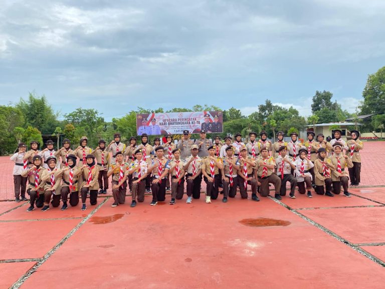 Sat Binmas Polres Bangka Barat melaksanakan Penutupan Long March Saka Bhayangkara