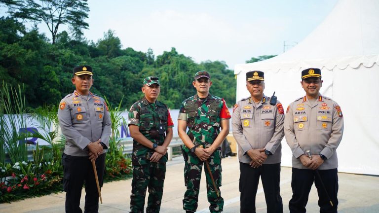 Wapres RI Ma’ruf Amin Meresmikan Tol Cimanggis – Cibitung, Polri dan TNI Sinergi Laksanakan Pengamanan 