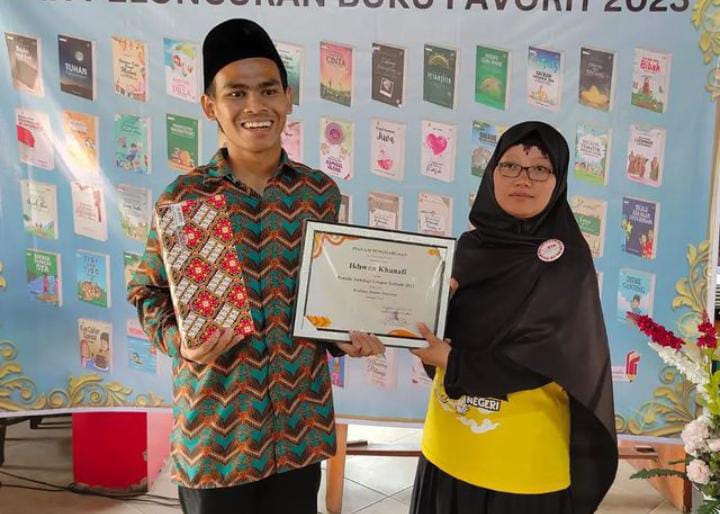 Kisah Pemuda Tunanetra Raih Mimpi di Universitas Negeri Yogyakarta