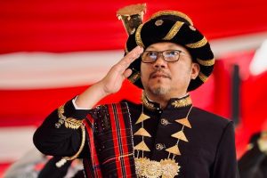 Dedikasi dan prestasi
