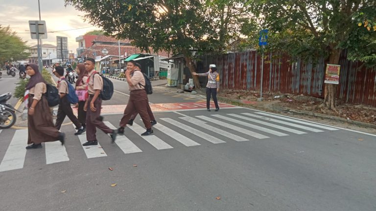 Patroli Rutin Polres Bangka Barat: Jaga Kamtibmas dan bangun kedekatan dengan masyarakat