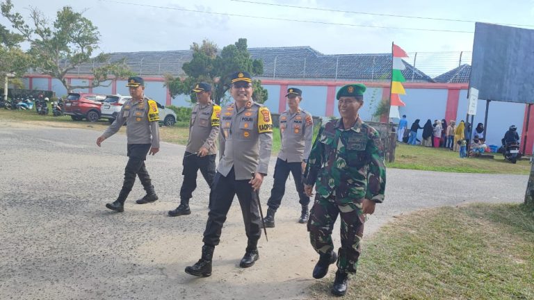 Kapolres Bangka Barat Pantau Ketat Pendaftaran Pilkada 2024