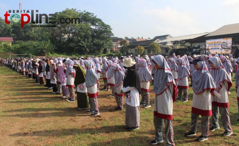 Batalyon A Pelopor Satbrimob Sumsel Edukasi Siswa IT Alfurqon