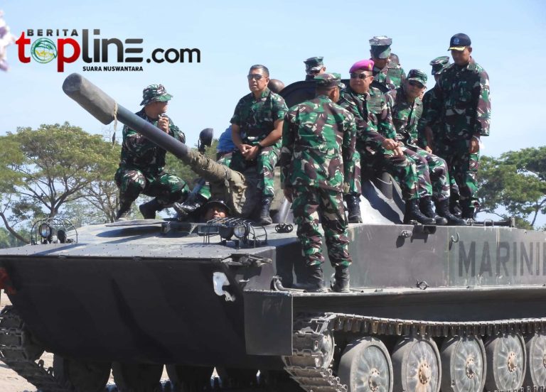 Irkormar Tinjau Uji Amunisi Tank PT-76 di Baluran