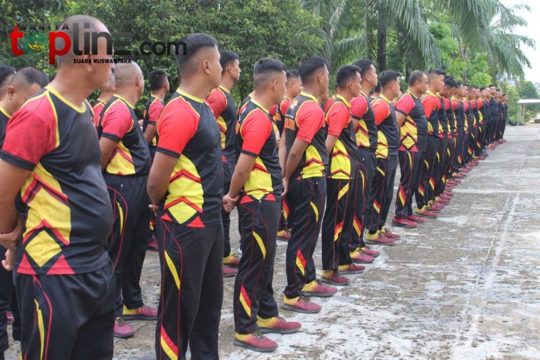 Batalyon A Pelopor Brimob Sumsel Jaga Daya Tahan Tubuh dengan Berolahraga