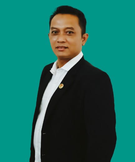 Fenomena kotak kosong Oleh: Eko Tejo Marvianto, S.I.Kom, M.I.Kom Komisioner Komisi Informasi Babel 2017-2021