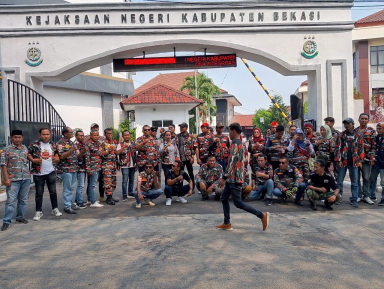 LMP Kab. Bekasi Apresiasi Kejari Atas Status Tersangka SL