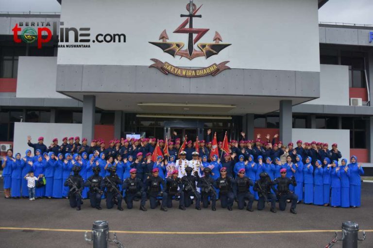 Pelepasan Purna Tugas, Dandenjaka: Figur Teladan bagi Generasi Marinir yang Menginspirasi