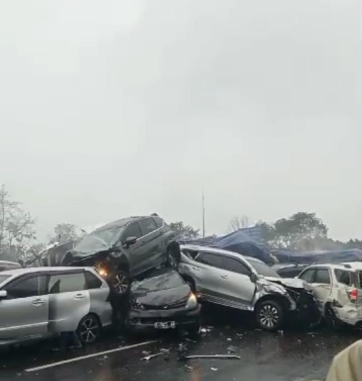 Jasa Marga Percepat Penanganan Kecelakaan Truk di Tol Cipularang