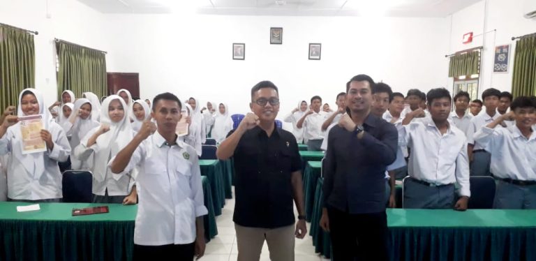 Polres Bangka Barat Edukasi Pelajar MAN 1 tentang Bahaya Narkoba