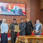 Persetujuan RAPBD 2025