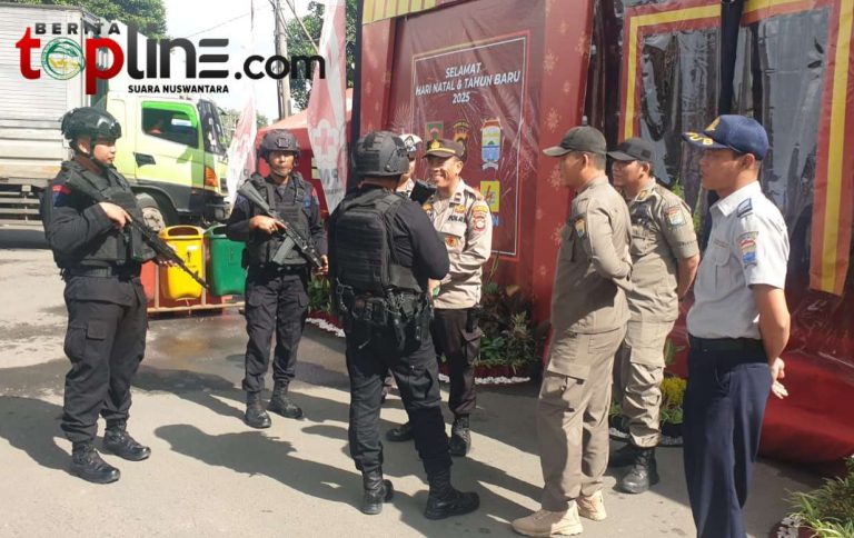 Patroli Brimob Yon A Pelopor: Menjaga Kondusivitas Nataru dengan Operasi Lilin Musi 2024