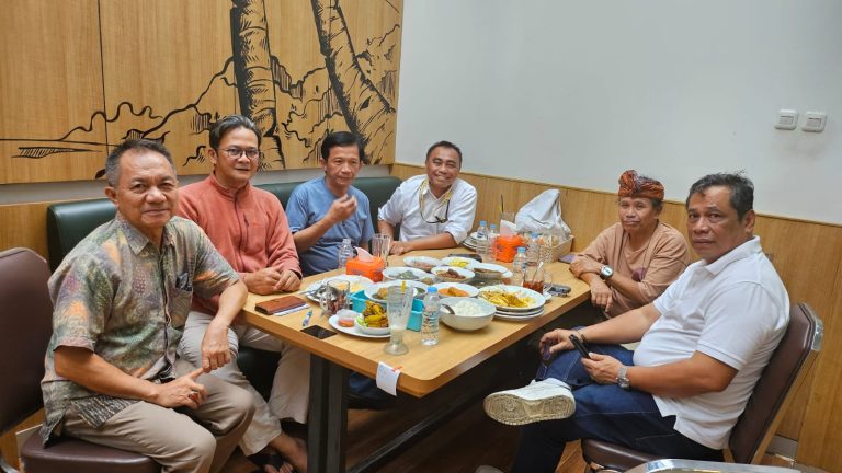 Transisi Kepemimpinan DPP SWI: Profesionalitas dan Integritas Tetap Dikedepankan