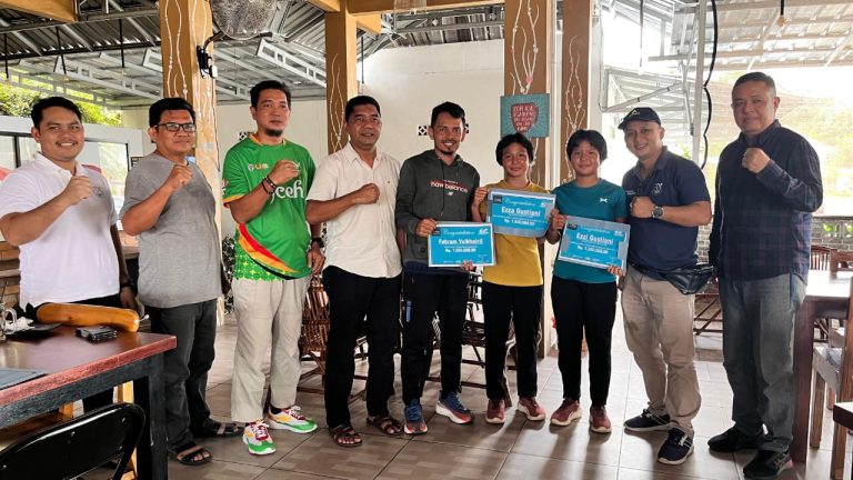 PT Timah, Tbk. Dukung Atlet Triathlon Bangka Menuju Prestasi Gemilang