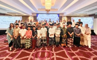 Platinum Adisucipto 