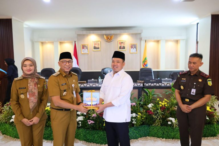 Nusron Wahid Dorong Pembebasan BPHTB Bagi Warga Tak Mampu