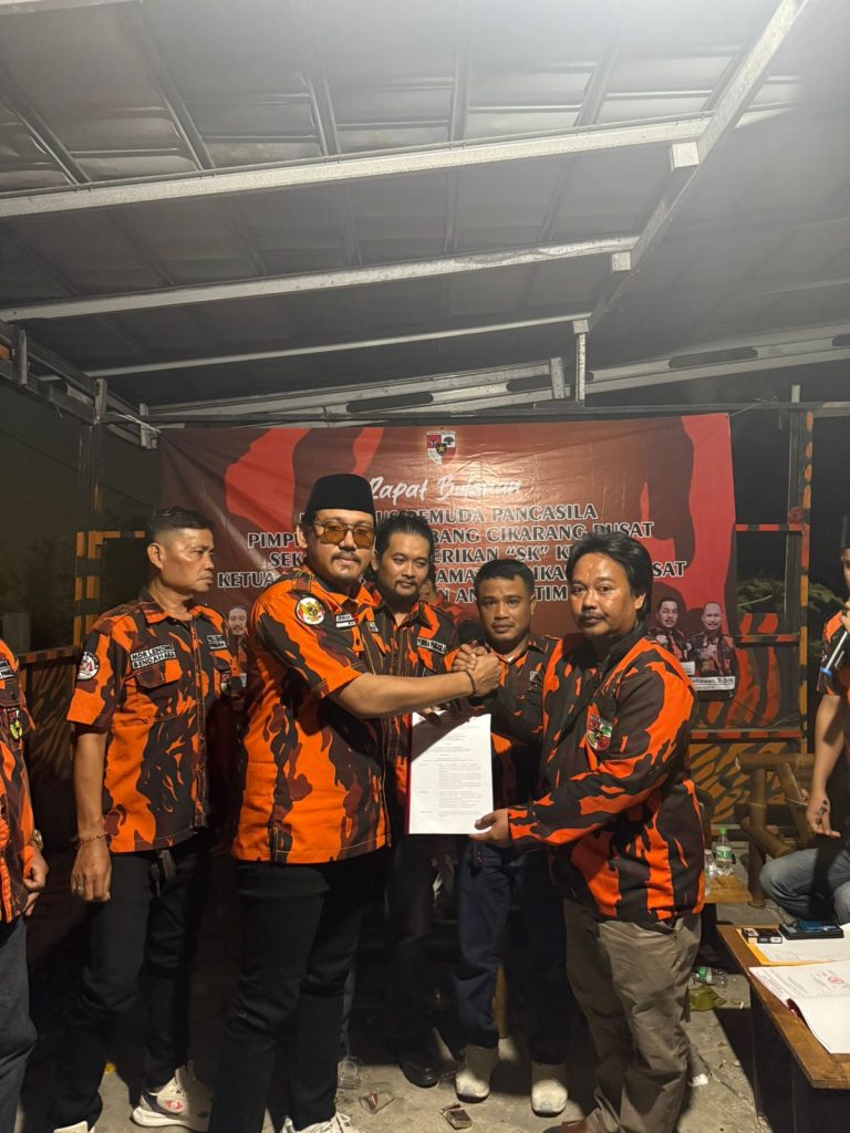 Solidkan Organisasi, PAC PP Cikarang Pusat Gelar Rapat dan Aksi Sosial