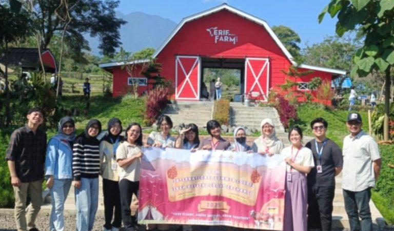Summer Course Internasional 2025: Kolaborasi Global di Eriffarm Cisarua