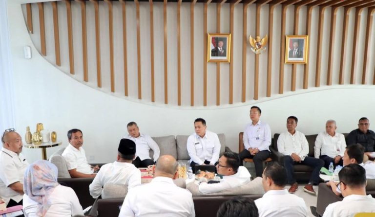 Menteri ATR/BPN Tinjau Percepatan Akses Stasiun Kereta Cepat Karawang
