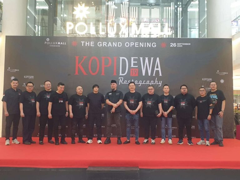 Ahmad Dhani Resmikan Kopi Dewa 19 Restography di Pollux Mall Cikarang