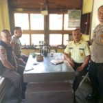 Bhabinkamtibmas Polsek Cisarua Laksanakan Giat Sambang, Ciptakan Kamtibmas Kondusif di Desa Tugu Selatan