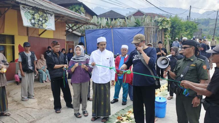 Kepala Desa Jogjogan Resmikan Jalan Pasir Panjang, Simbol Gotong Royong dan Transparansi Dana Desa